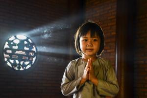 Lời Cầu Nguyện Buổi Sáng Dành Cho Trẻ Nhỏ